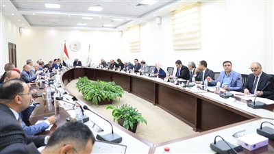 وزير التعليم العالي يرأس اجتماع مجلس شئون المعاهد العالية الخاصة 