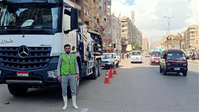 محافظ الجيزة يتابع جهود إزالة آثار الأمطار من الشوارع وتوزيع فرق العمل الميدانية 