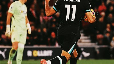 مدرب ساوثهامبتون يهاجم التحكيم الإنجليزي بعد الخسارة أمام ليفربول