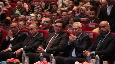 وزير الثقافة ومحافظ المنيا يفتتحان فعاليات الدورة 36 للمؤتمر العام لأدباء مصر بجامعة المنيا