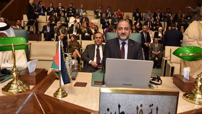 السفير العكلوك: مجلس الجامعة العربية يستنكر الفيتو الأمريكي ويؤكد على تنفيذ مذكرتي اعتقال نتنياهو وغالانت