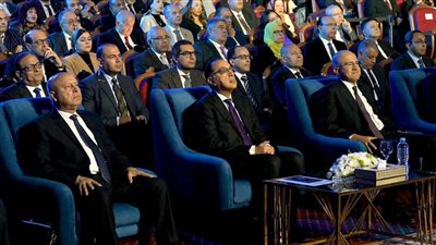 رئيس الوزراء: الصناعة قاطرة التنمية لمستقبل مصر.. ونسعى لزيادة قيمة الصادرات لـ 145 مليار دولار