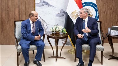 دراجون أويل الإماراتية تبدي رغبتها في زيادة الاستثمارات بمصر