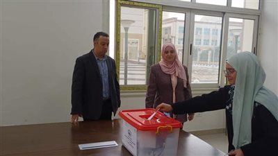 إجراء جولة الإعادة في انتخابات الاتحادات الطلابية بجامعة بني سويف الأهلية