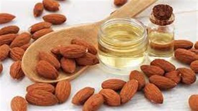 فوائد زيت اللوز الحلو للبشرة والشعر