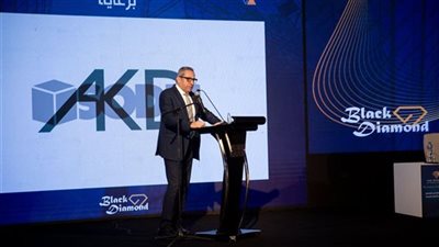 خالد عباس: العاصمة الإدارية تنبض بالحياة.. والطلب على العقار في مصر 