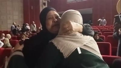 فيديو|تصدح فرحتهم بالزغاريد والدموع.. إعلان نتائج قرعة الحج 2025 في الأقصر