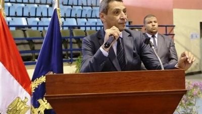 محافظ السويس ومدير الأمن يشهدان إجراء قرعة الحج العلنية لإختيار 192 حاجاُ 