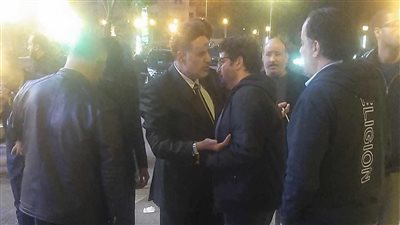 حميد الشاعري يقدم واجب العزاء في الملحن محمد رحيم