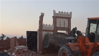 محافظ القليوبية: إزالة 650 حالة مقابر مخالفة بجمعية النصر بمدينة الخانكة 