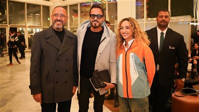 نجوم الفن في العرض الخاص لفيلم 