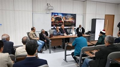 تكريم المشاركين في فعاليات المؤتمر العام لأدباء مصر بالمنيا 