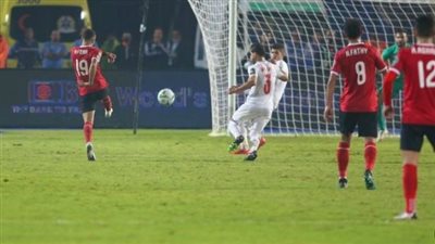 أفشة في ذكرى نهائي القرن : أود ترك بصمة طيبة مع جماهير الأهلي بعد اعتزالي