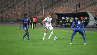 إيشو يمنح الزمالك التقدم أمام بلاك بولز في الشوط الأول