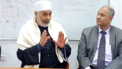 ندوة تثقيفية حول الحريات الدينية والثقافية الإسلامية بجامعة القناة 