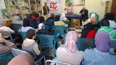 ندوة عن التواصل الذكي والوعي الإليكتروني بسمالوط