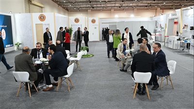 الأكاديمية المصرية لعلوم الطيران تشارك في المعرض الدولي السنوي للصناعات