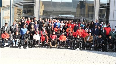 رئيس البارالمبية الدولية يلتقي أبطال مصر ويشيد باهتمام الرئيس