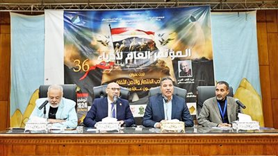 تنظيم مبهر وإقبال كبير من المثقفين والأدباء