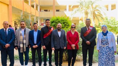 رئيس جامعة الأقصر تعلن نتيجة انتخابات الاتحادات الطلابية