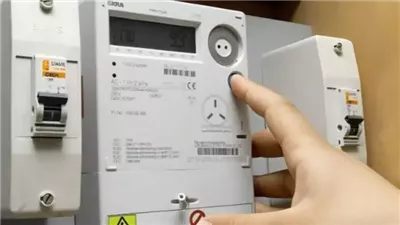 الكهرباء: تركيب 400 ألف عداد كودي للمخالفين 