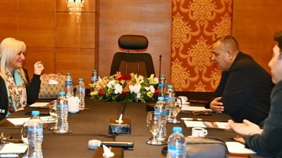 محافظ جنوب سيناء يبحث مع رئيس الأوبرا إقامة فعاليات لجذب السائحين 