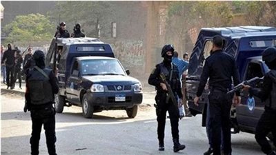 أب ينهى حياة اتنين من أبناءه وإصابة آخرين في أبو تيج بأسيوط