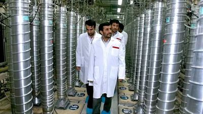 خبير شؤون إيرانية: أوروبا بحاجة إلى تنازل طهران لتخفيف توترات الملف النووي