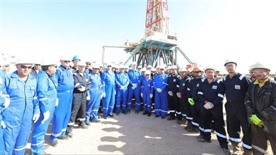 الشركة العامة للبترول تنجح فى وضع بئرين بحريين على الإنتاج بإجمالى 1000 برميل يومياً