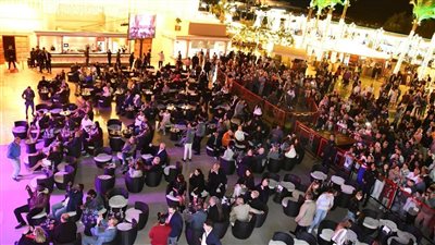 وزير السياحة ومحافظ جنوب سيناء يطلقان مهرجان الإضاءة السنوي بشرم الشيخ