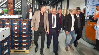 اتحاد منتجي ومصدري الحاصلات البستانية يفتتح محطة فرز وتعبئة للحاصلات البستانية بالإسماعيلية