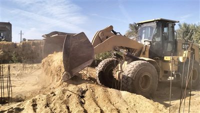 إزالة 14 حالة تعدٍ على الأراضي الزراعية وأملاك الدولة بالفيوم 