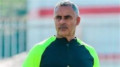 جوميز يعقد اجتماعًا مع جهازه المعاون استعدادًا لمباراة غزل المحلة