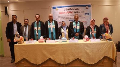 رسالة ماجستير بزراعة قنا تناقش تأثير الذبابة البيضاء على الخيار والفلفل