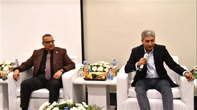 وزير السياحة والآثار ومحافظ جنوب سيناء يعقدان لقاء موسعًا مع المستثمرين 