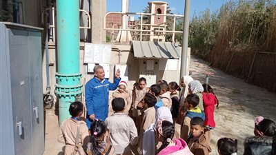 زيارات مدرسية لمحطات إنتاج مياه الشرب فى الفيوم 