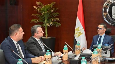 وزير الاستثمار يبحث مع رئيس 