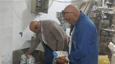 تموين الإسكندرية تحبط محاولة طرح كميات كبيرة من الأرز الفاسد للمواطنين 