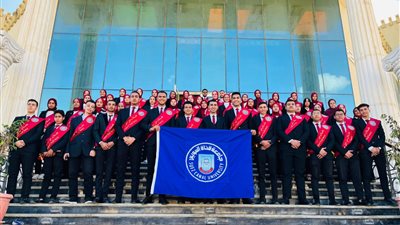 رئيس جامعة القناة يشارك في العرض المسرحي التوعوي لصندوق مكافحة وعلاج الإدمان