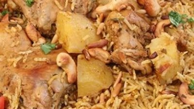 مجبوس الدجاج الإماراتي