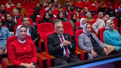 رئيس جامعة طنطا يشهد فعاليات ختام البرنامج التدريبي 