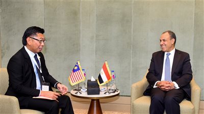 وزير الخارجية يثمن مواقف ماليزيا المؤيدة للشعب الفلسطيني.. ويؤكد تعزيز التعاون المشترك 