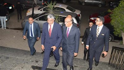 بالصور.. لجنة الشئون العربية والخارجية بـ