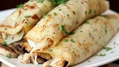 طريقة عمل كريب محشي بالدجاج بخطوات بسيطة
