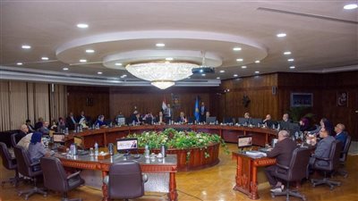 ترقية 16 عضواً بهيئة التدريس وتعيين 9 مدرسين بجامعة طنطا