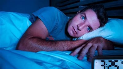 دراسة تكشف علاقة تغيير مواعيد النوم بالسكتات القلبية والدماغية