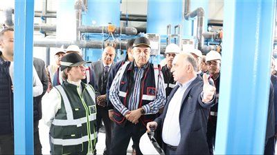 وزيرا قطاع الأعمال  والبيئة يتفقدان مشروع معالجة مياه الصرف الصناعي والصحي بشركة النصر للأسمدة