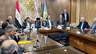 بحضور المحافظ.. وفد زراعة النواب يستمع لمشكلات الصيادين بكفر الشيخ