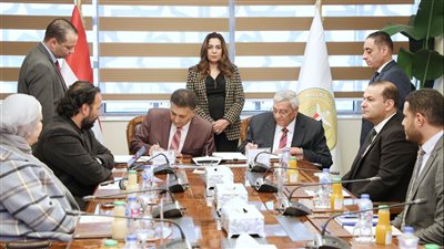 التنمية المحلية توقع بروتوكول تعاون مع هندسة القاهرة لتنفيذ المشروعات التابعة للوزارة