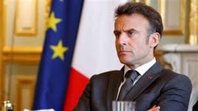 ماكرون يعتزم اختيار رئيس جديد للحكومة الأيام المقبلة 